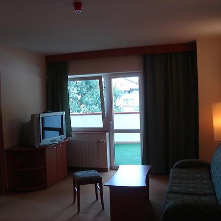 Hotel Seasons Tryavna Bagian luar foto