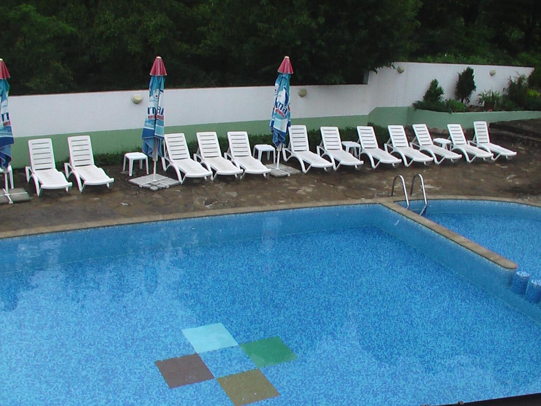 Hotel Seasons Tryavna Bagian luar foto